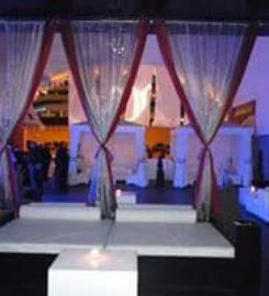Lush Lounge