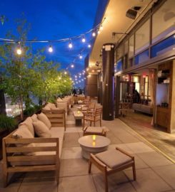 Leaf Bar & Lounge