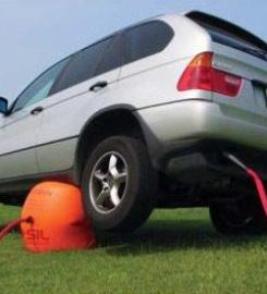 Pinky’s Automotive