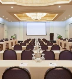 Radisson Hotel Los Angeles Midtown at USC