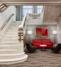 Club Quarters Hotel, Wacker at Michigan