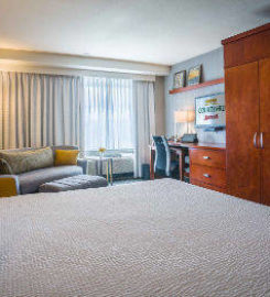 Courtyard by Marriott Los Angeles Westside