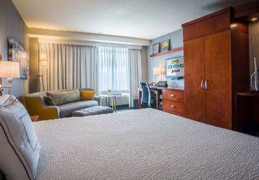 Courtyard by Marriott Los Angeles Westside