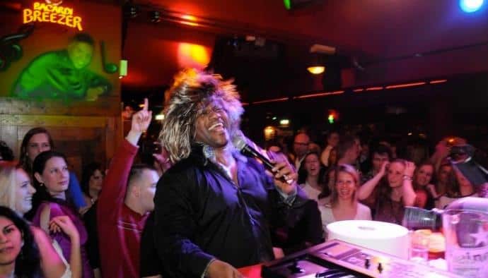 Crazy Pianos