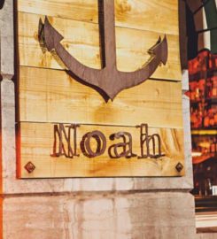 Noah Bar/Restaurant