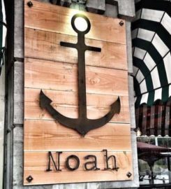 Noah Bar/Restaurant