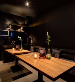 Ginger Burger, Steak & Karaoke Bar