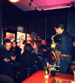 Corton Winebar