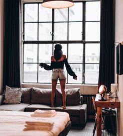 Blue collar hotel