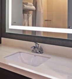 Holiday Inn Express and Suites Killeen-Fort Hood Area