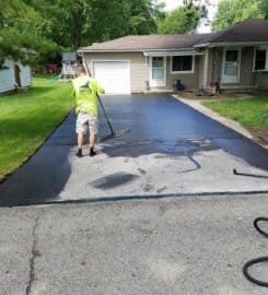 A&M Sealcoating