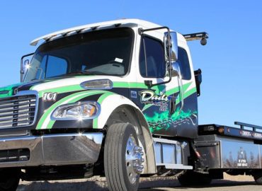 Dads Truck & Auto LLC