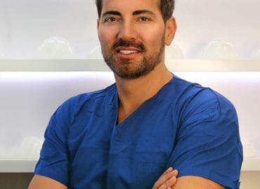 Dr Kourosh Tavakoli