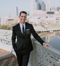 Montee Dental Co.