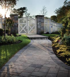 Four Seasons Outdoor Living: Landscape and Paver Patios