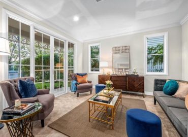 Brisbane Makeover Co || 1300 766 027