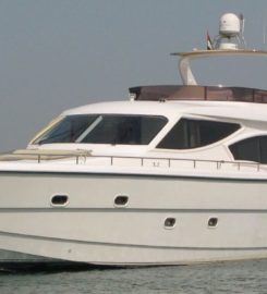 Boat Tour Dubai