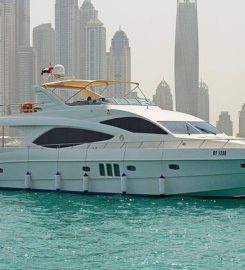 Boat Tour Dubai