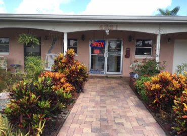 Hernando Beach Motel