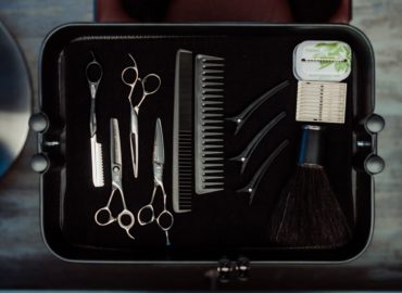 Roots Hair & Make-Up