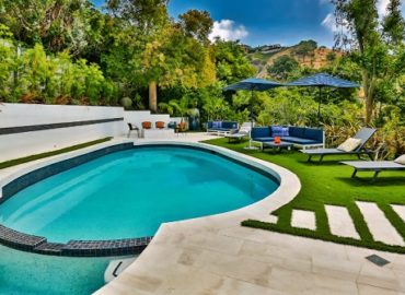 Arclight Villas