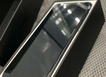 Unlocked Apple iPhone 11 Apple iPhone 11 pro Max  , Buy 2 get 1
