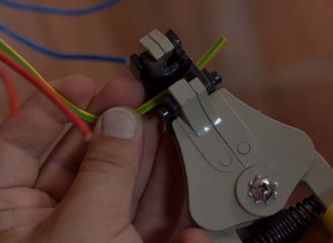 Lumin8 Electrical