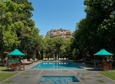 Luxury Hotel in Sigiriya