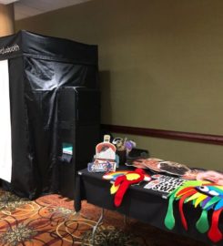 Photo Booth Rental Buffalo NY by MM