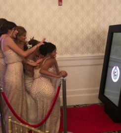 Photo Booth Rental Buffalo NY by MM