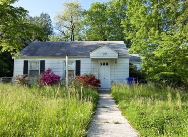 Carlos Buys Florida Houses