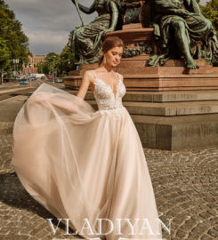 Looking for Tarik Ediz Dresses? Shop at Farah’s Couture Store