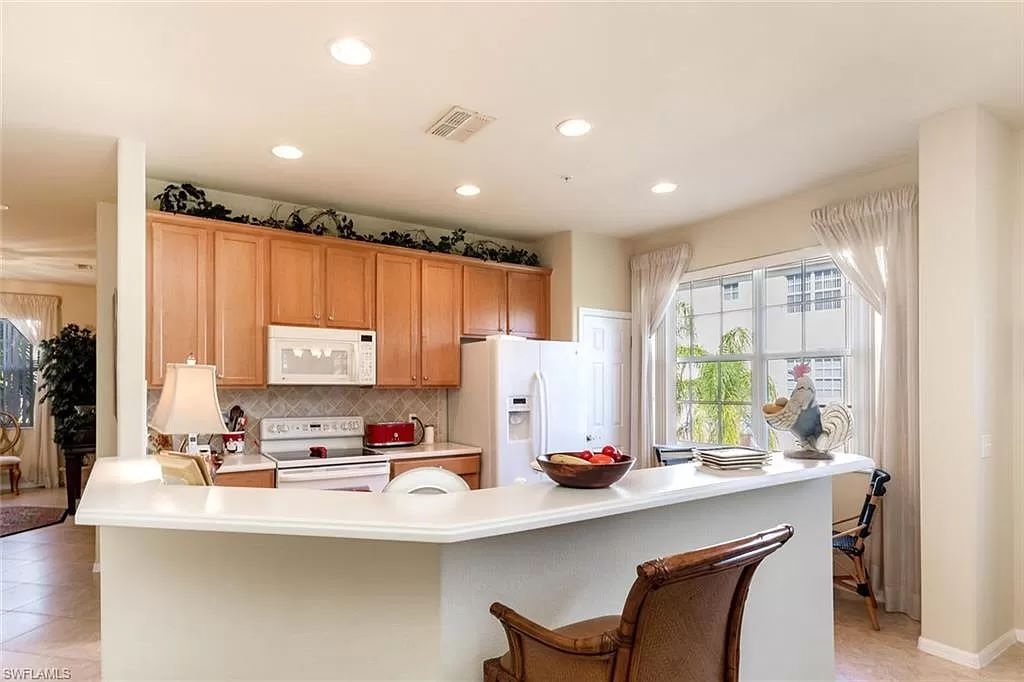 Emily's Interiors Inc