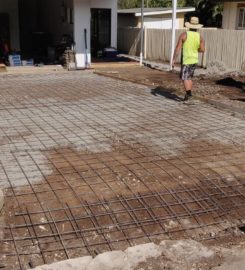 Landscaping in Lota – Paving (Rogers Little Loaders)