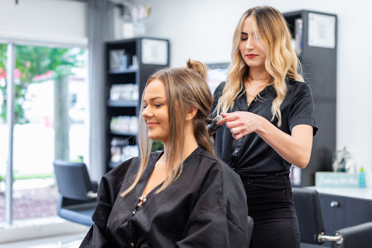 Tampa's Beauty Lounge