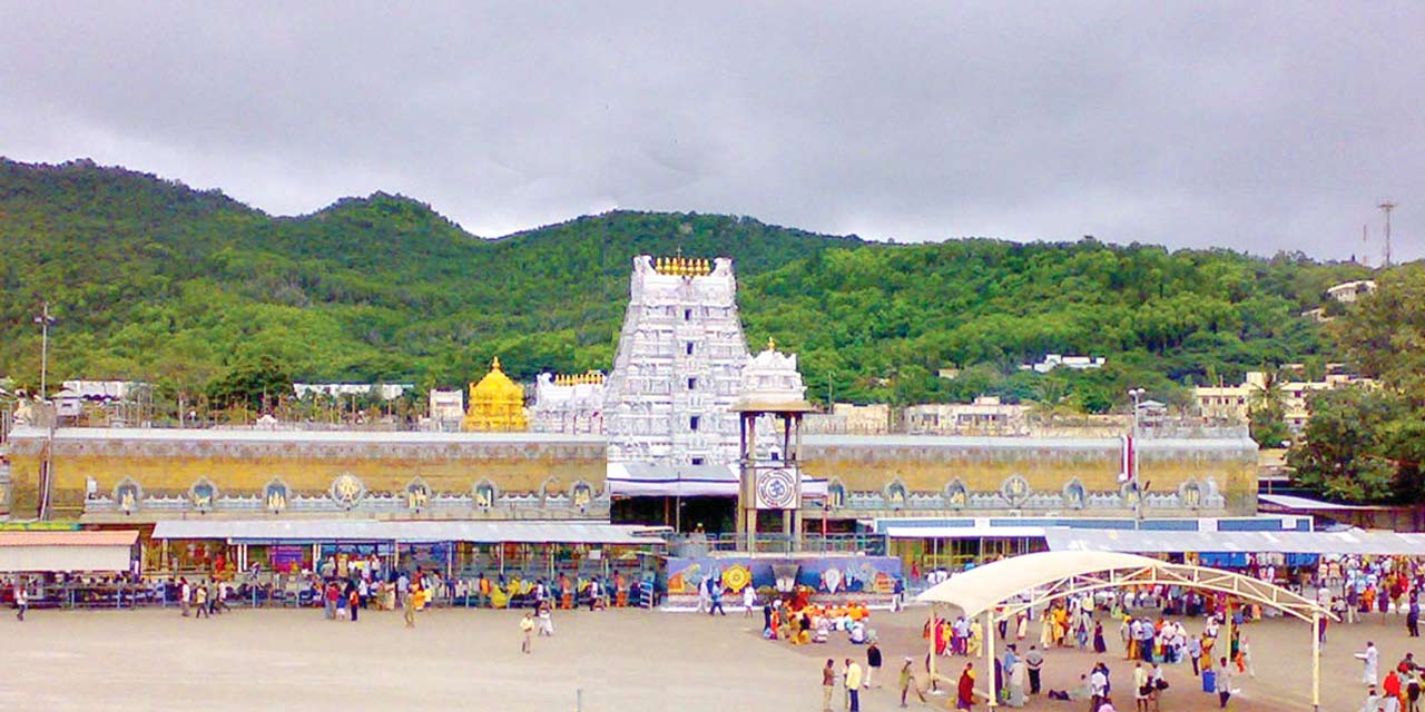 Viswambara Balaji Travels
