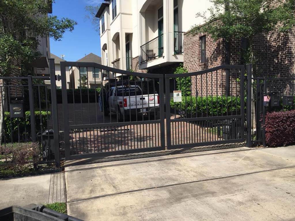 Grand Prairie Gate Repair & Installation Central
