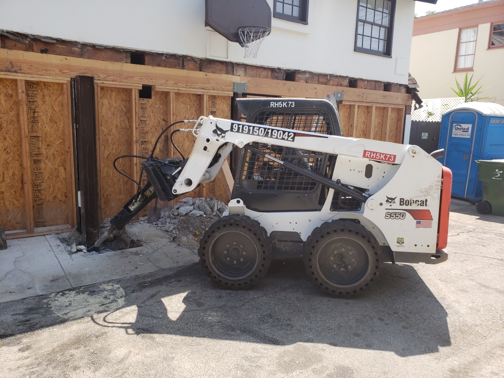 Excavating contractor Los Angeles