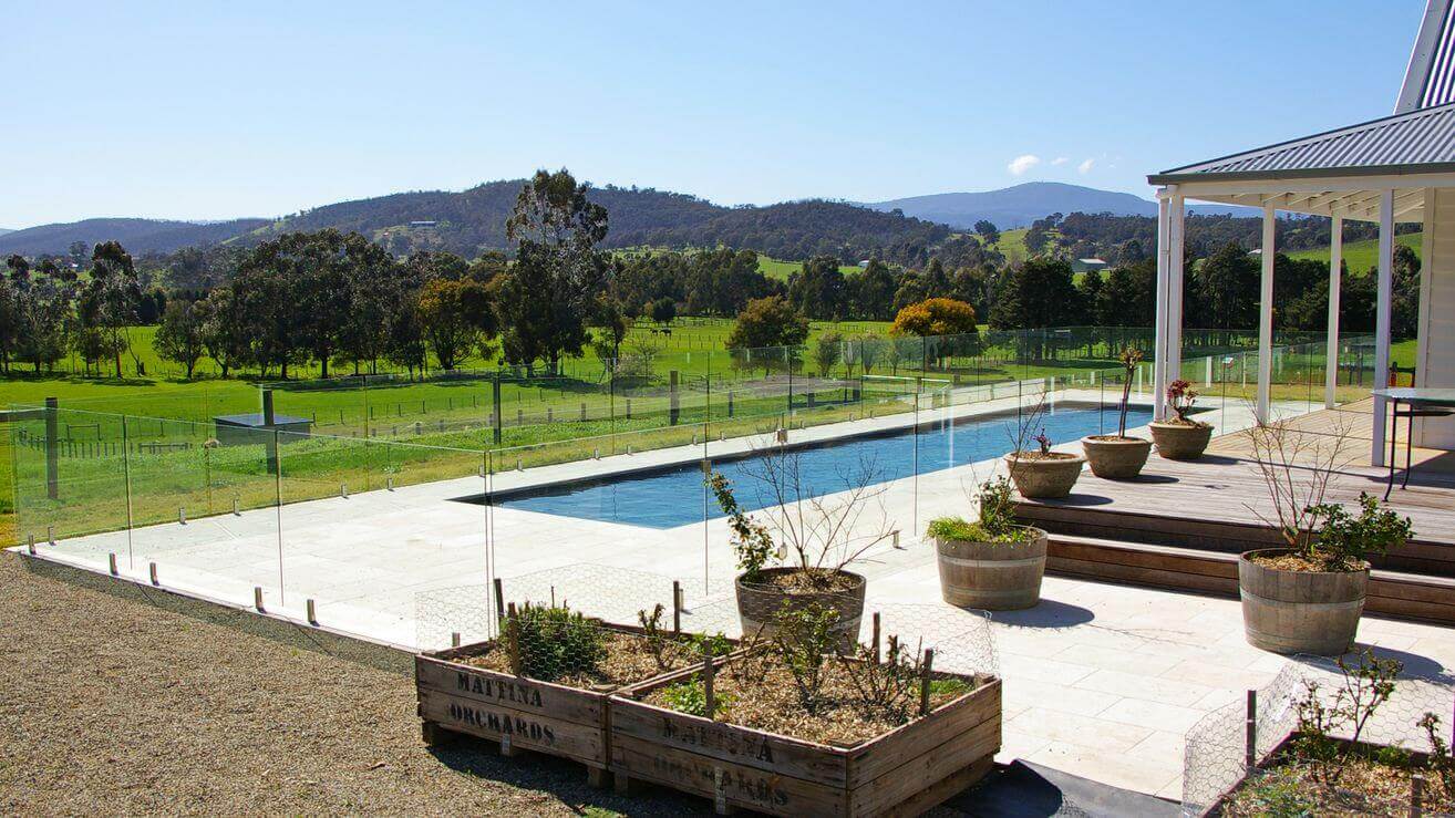 Clear Brilliance – Frameless Glass Pool Fencing