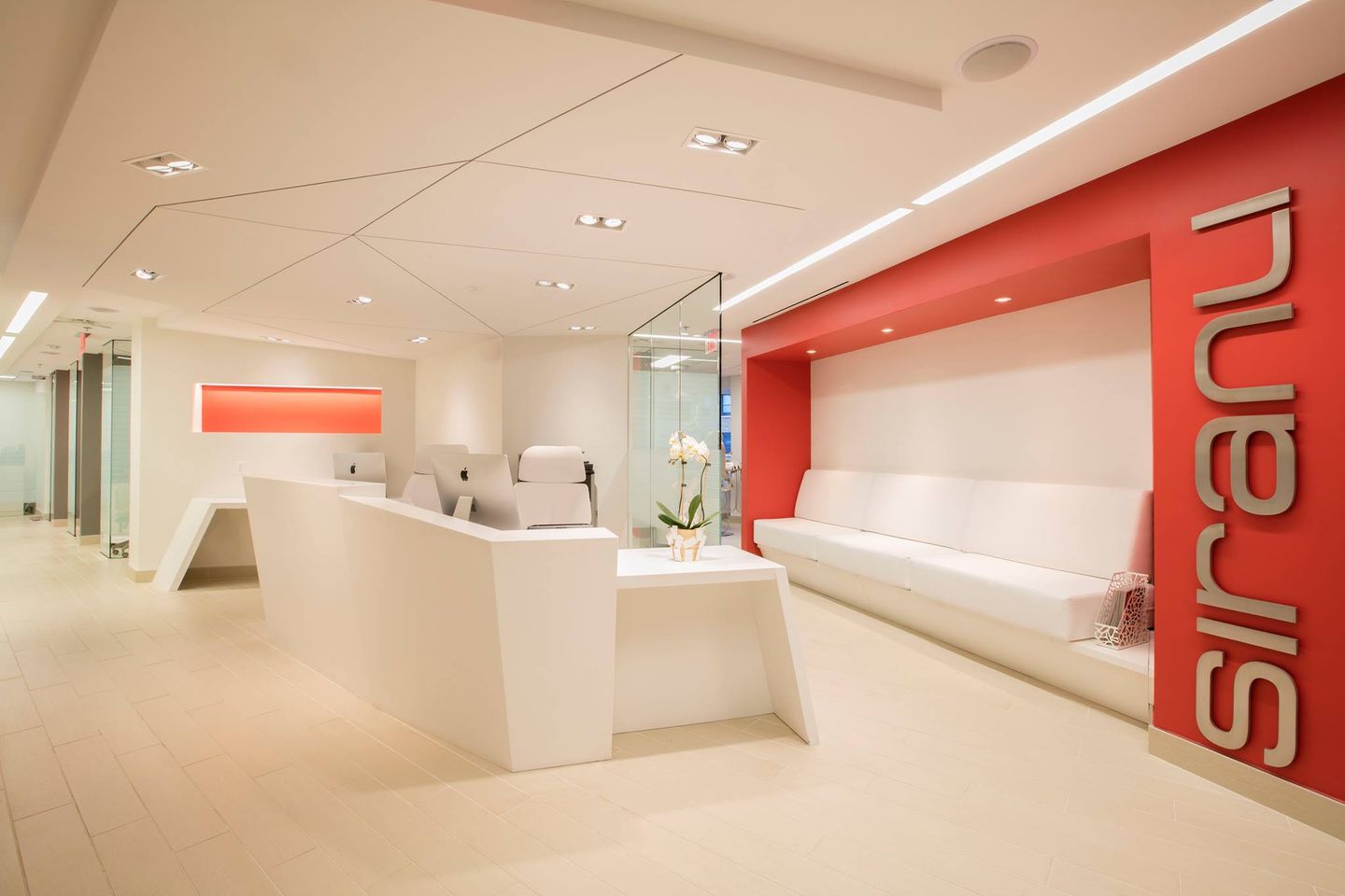 Siranli Implants & Facial Aesthetics & Prosthodontics