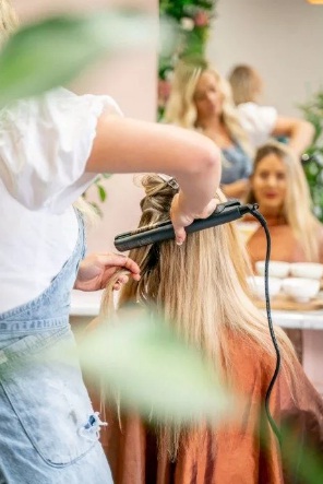 Tropical Hill Hair Boutique