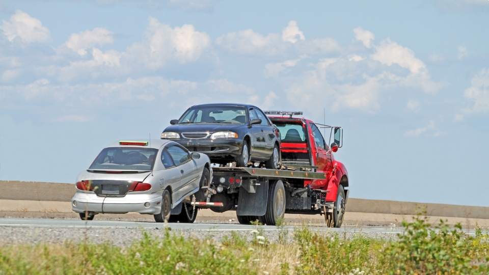 Quickly Towing & Wreckers Inc