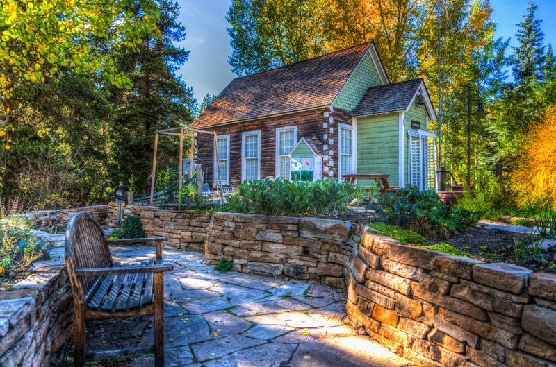 Backyard Flair
