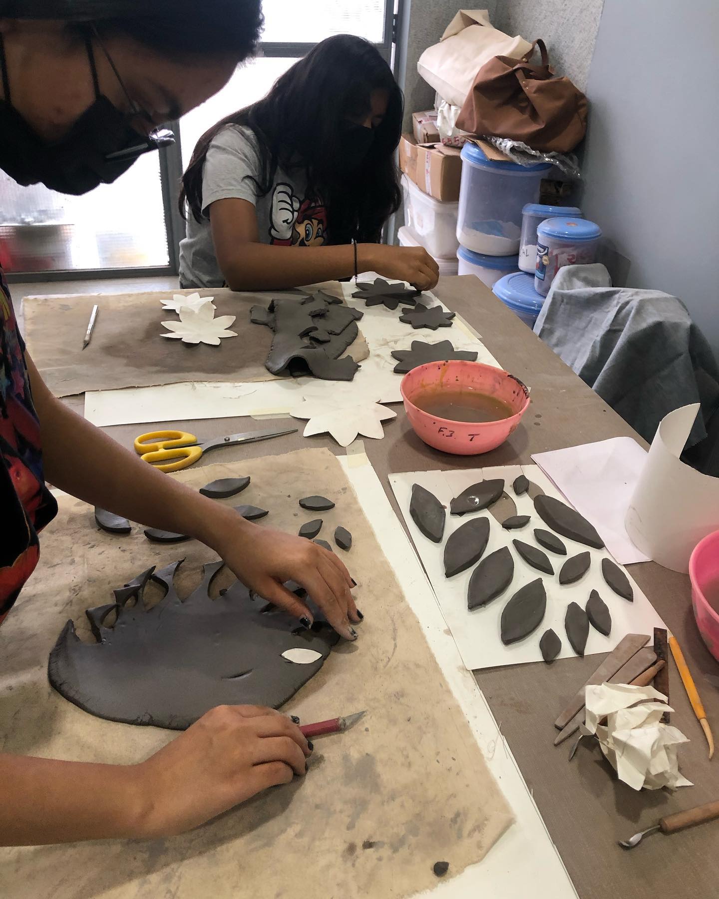 Uno Lona Academy – Art and Design Education