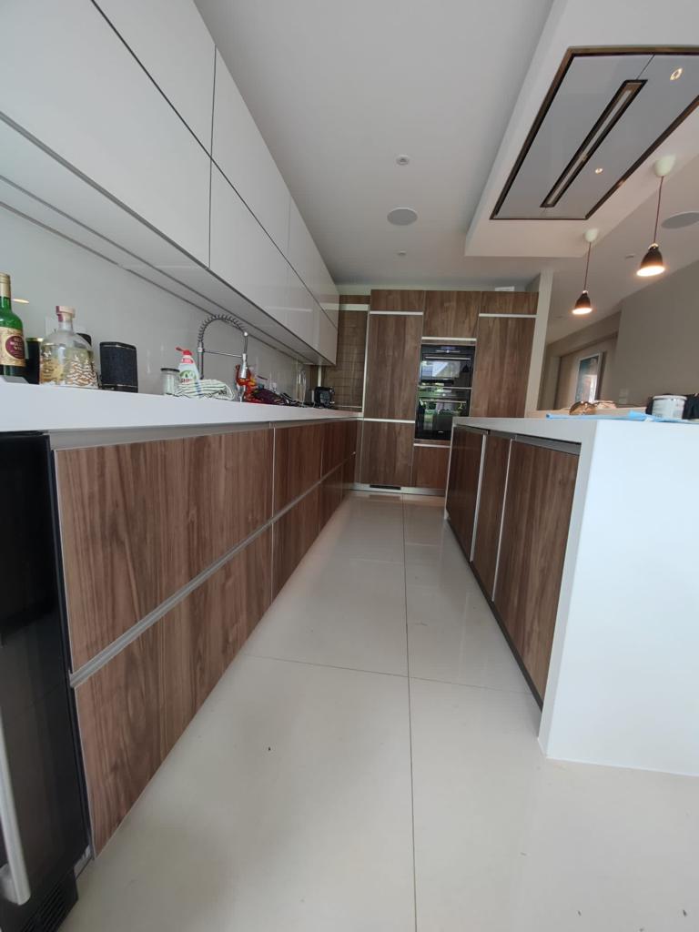 Surfex Interior Film