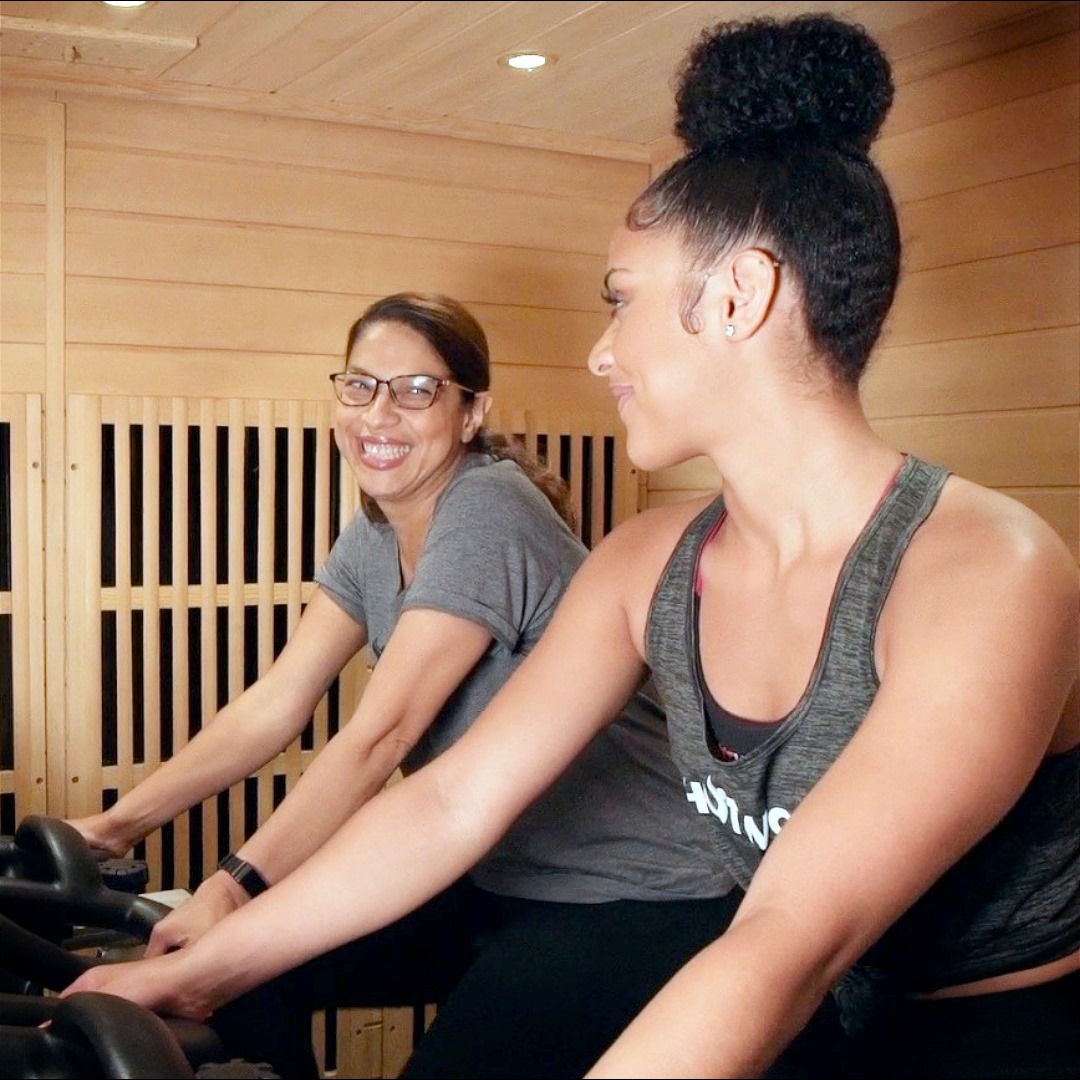 HOTWORX – Kansas City MO (Shoal Creek)