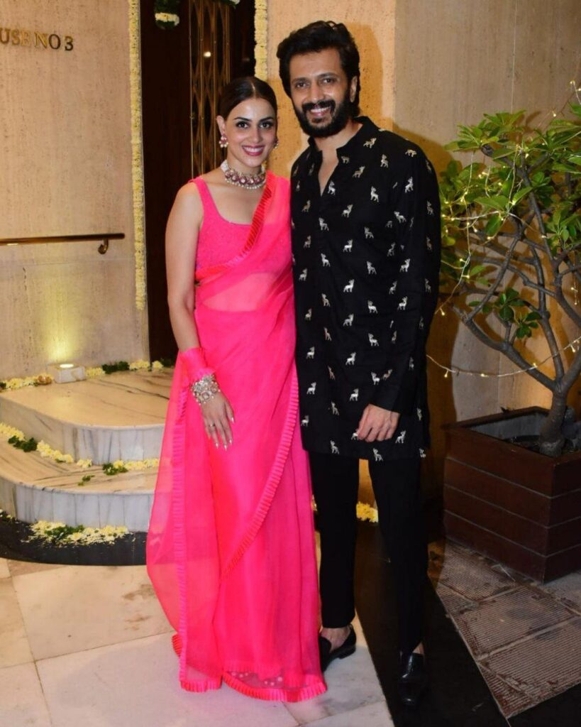 Genelia and Riteish Deshmukh graced Manish Malhotra’s Diwali pa &hellip;