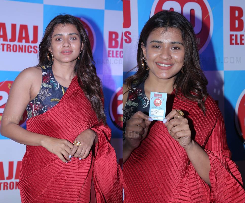 Hebah Patel attends a new showroom opening in a pleated red lehen &hellip;