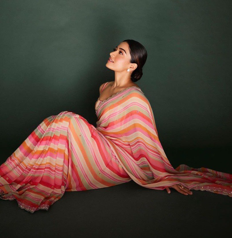 Rashmika Mandanna’s classy look in a dainty striped saree