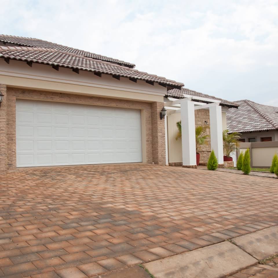 Davie Garage Doors Repairs